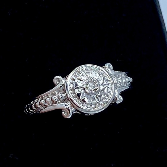 LOVELY White Sapphire Victorian Sterling Silver Scroll Ring Size 7 - Picture 3 of 6